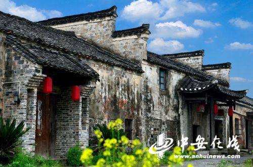 西河古镇 用艺术名片串起蝶变明珠