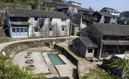 探村浙江临海 龙泉古村,一汪泉水守护,白云深处人家
