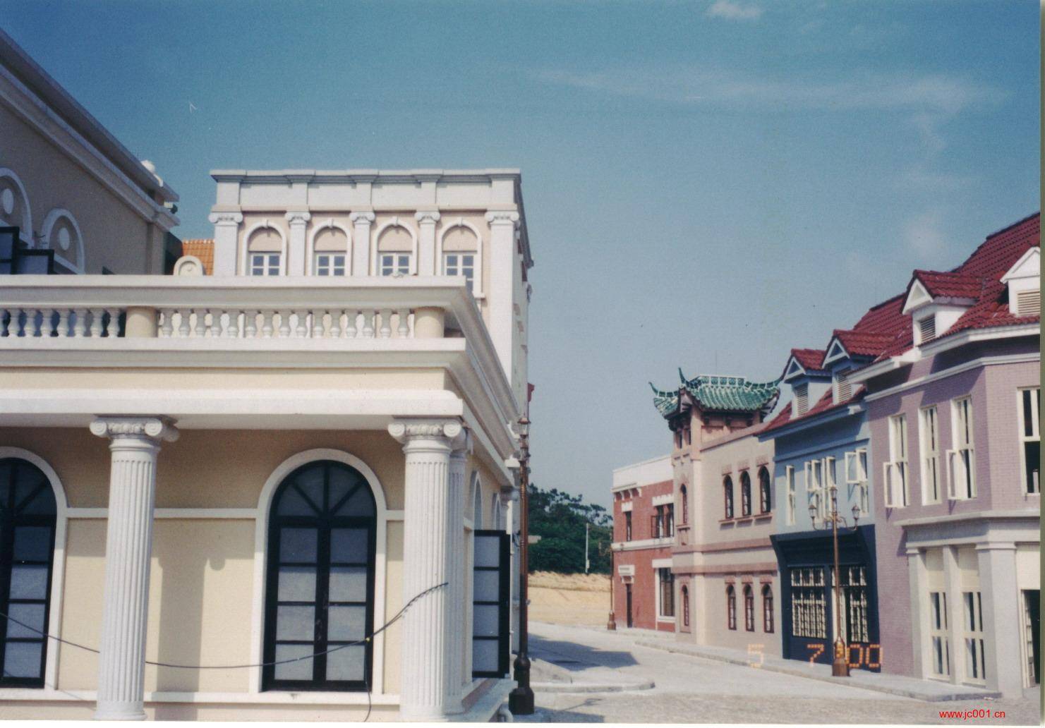 古韵新生 室外装饰设计在古住宅中的创新与融合